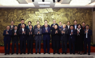 Tổng Bí thư: Cần bỏ ít nhất 30% điều kiện kinh doanh